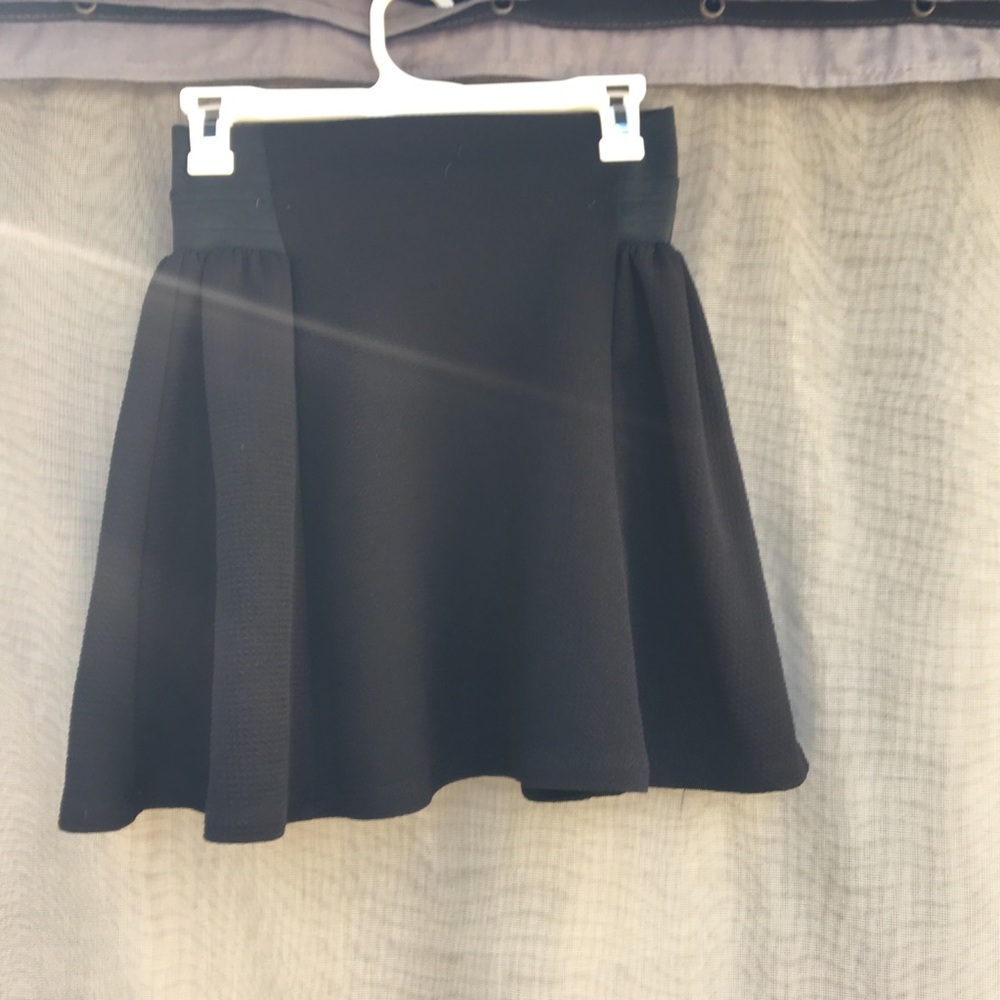 Black skirt